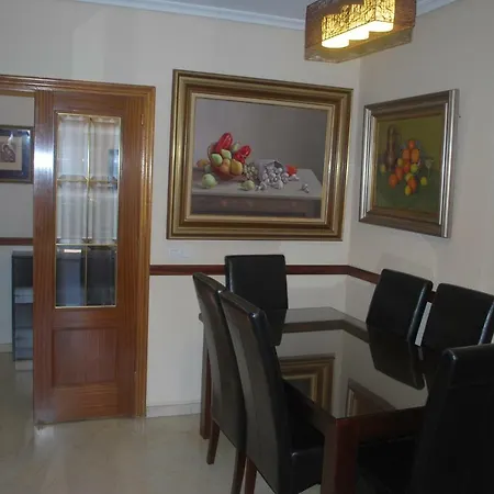 Piscina Y Parking Incluidos, Amplio Piso En Av. Manolete Apartamento *