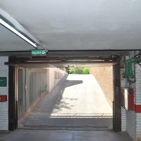 Piscina Y Parking Incluidos, Amplio Piso En Av. Manolete Apartamento Córdoba