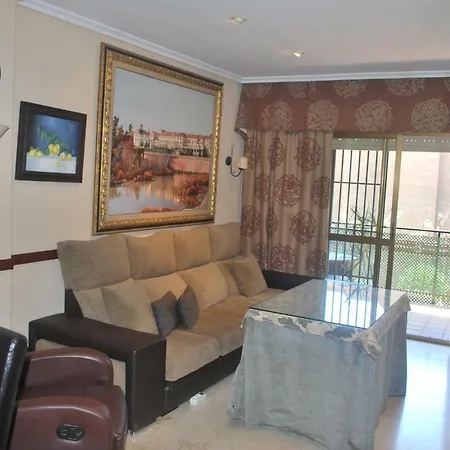 Apartamento Piscina Y Parking Incluidos, Amplio Piso En Av. Manolete *