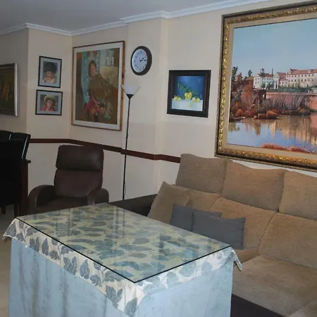Piscina Y Parking Incluidos, Amplio Piso En Av. Manolete Apartamento *