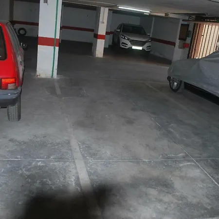 Apartamento Piscina Y Parking Incluidos, Amplio Piso En Av. Manolete *