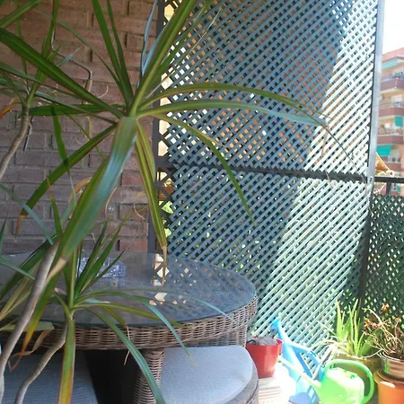 Piscina Y Parking Incluidos, Amplio Piso En Av. Manolete Apartamento *
